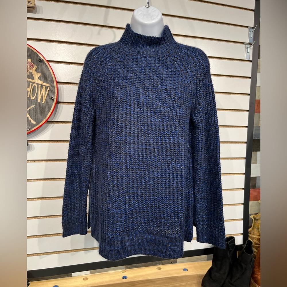 🔥Relativity mock-neck sweater size small - Picture 2 of 9